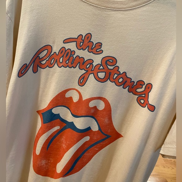 🍭BNWT🍭DAYDREAMER🍭ROLLING STONES TEE🍭.      🍭MEDIUM🍭 - Picture 4 of 10